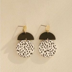 NWOT Geo Decor Drop Earrings